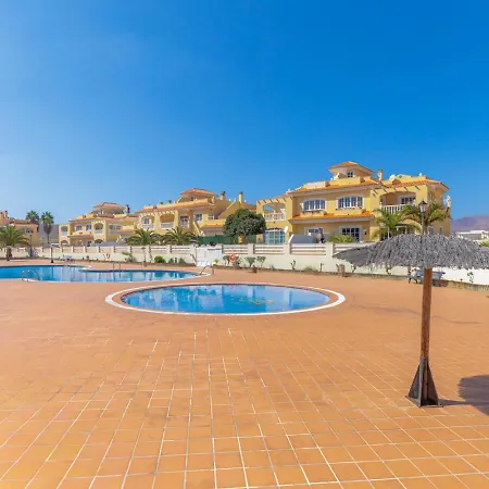 Сasa de vacaciones Ares Privada Con Jardín, Piscina, Barbacoa Y Golf