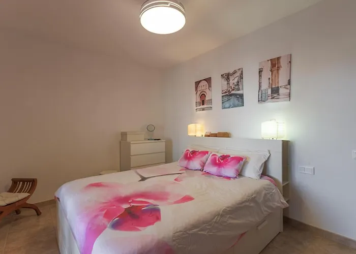 Nyaraló Ares Home Villa Privada Con Jardin, Piscina, Barbacoa Y Golf Antigua