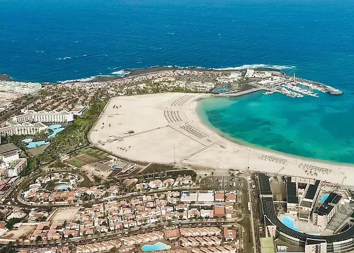 Ares Home Villa Privada Con Jardin, Piscina, Barbacoa Y Golf בית נופש אנטיגואה