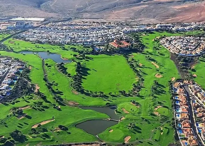 Ares Home Villa Privada Con Jardin, Piscina, Barbacoa Y Golf * אנטיגואה